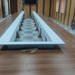 میز کنفرانس